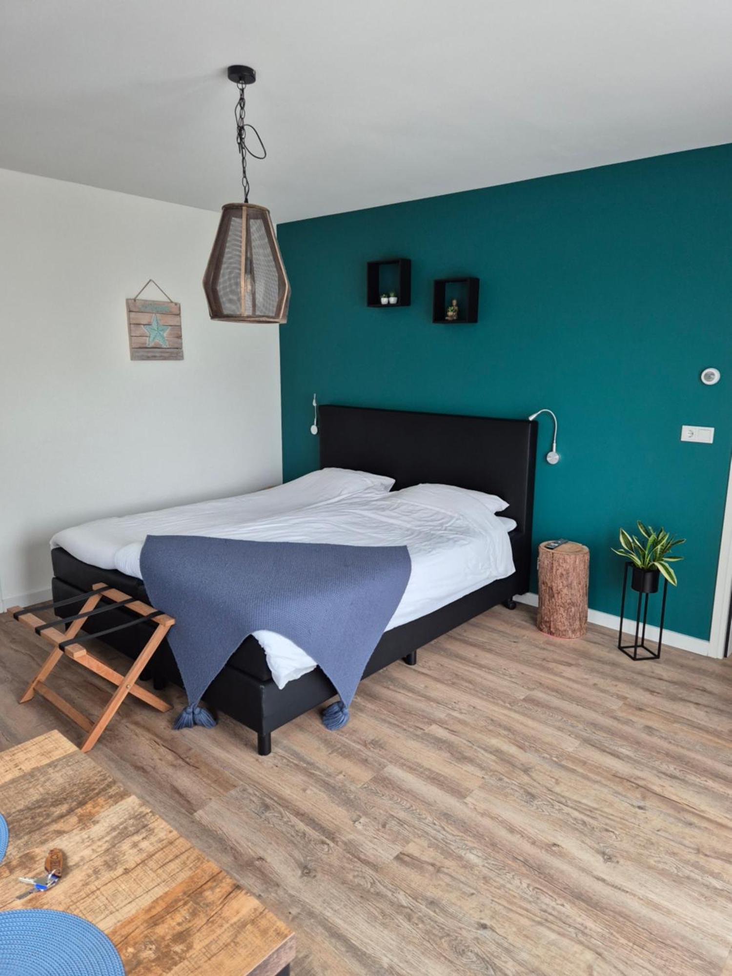 데쿠크 Bnb Westerduinen, De Bollekamer B&B 외부 사진